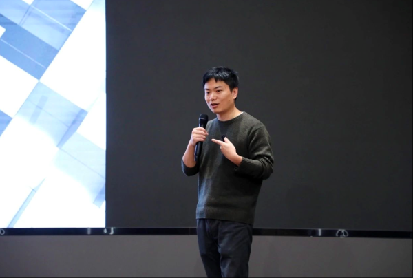 卓信宝 阿里AI工程师首获“全国劳动模范”荣誉称号